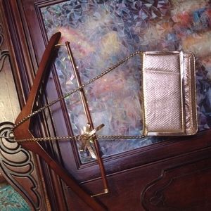 Vintage shoulder bag